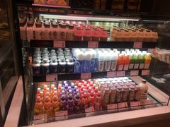 零售区-巴黎贝甜(大宁国际商业广场店)