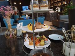 -星河吉酒店-BOND大堂吧·咖啡·简餐