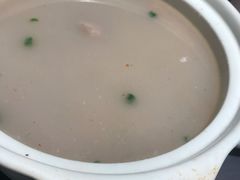 筒子骨炖萝卜-徐记海鲜(曲江南湖店)