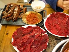 -乳仔牛牦牛汤锅 烤羊排(松潘古城店)