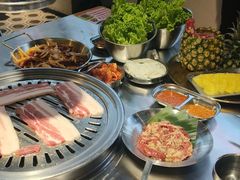 -哈哈碳都·牛肋条无限自助烤肉(宝龙店)