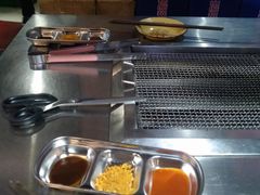 牛排肉-马路牙子地桌烤肉(工体店)