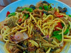 -蘑菇拌面•正宗新疆菜