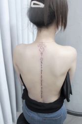 -INK STORY专业刺青·穿孔·洗纹身