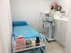 -肤原祛痘·科技修肤中心