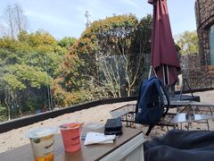 -J Create城市露营咖啡·简餐·宠物(上海动物园店)