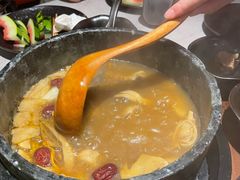 -芸山季·云南山珍菌火锅(人民广场来福士店)