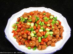 -辣尚瘾·烤鱼·新川菜(交大直营店)