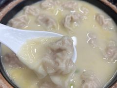 砂锅小馄饨-雪琴面馆富安特色鱼汤面(城中花园店)