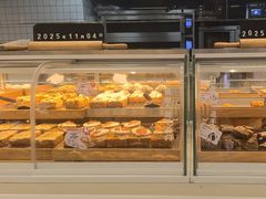 -红星前进面包牛奶公司(君太店)