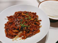 -皇城根·鲁菜济南菜·吊炉烤鸭·炒鸡鱼头(济南旗舰店)
