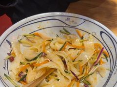 -陇上秦轩西安biangbiang面(EFC欧美金融商业城店)