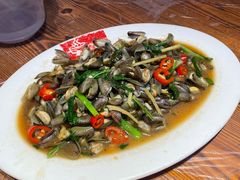 金不换炒海瓜子-皮蛋弟砂锅店(总店)