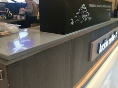 -瑞幸咖啡(泉州中骏世界城金街店)