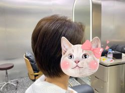 -Tloml salon