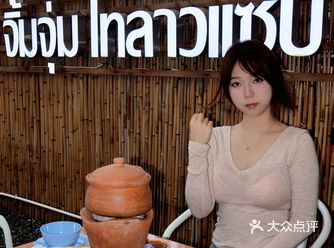 傣寨里的泰式瓦罐火锅我能连吃一周…
