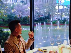 -广州花园酒店