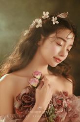 -雪中彩影婚纱摄影·微光艺术中心