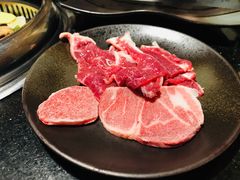 梅花肉-牛村烤肉餐厅.自助烤肉