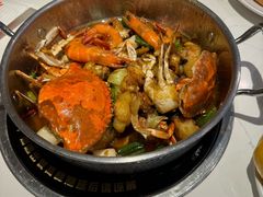 -七欣天香辣蟹火锅(闵行浦江欢乐颂店)