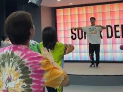 -超鹿运动(五四路恒力城店)