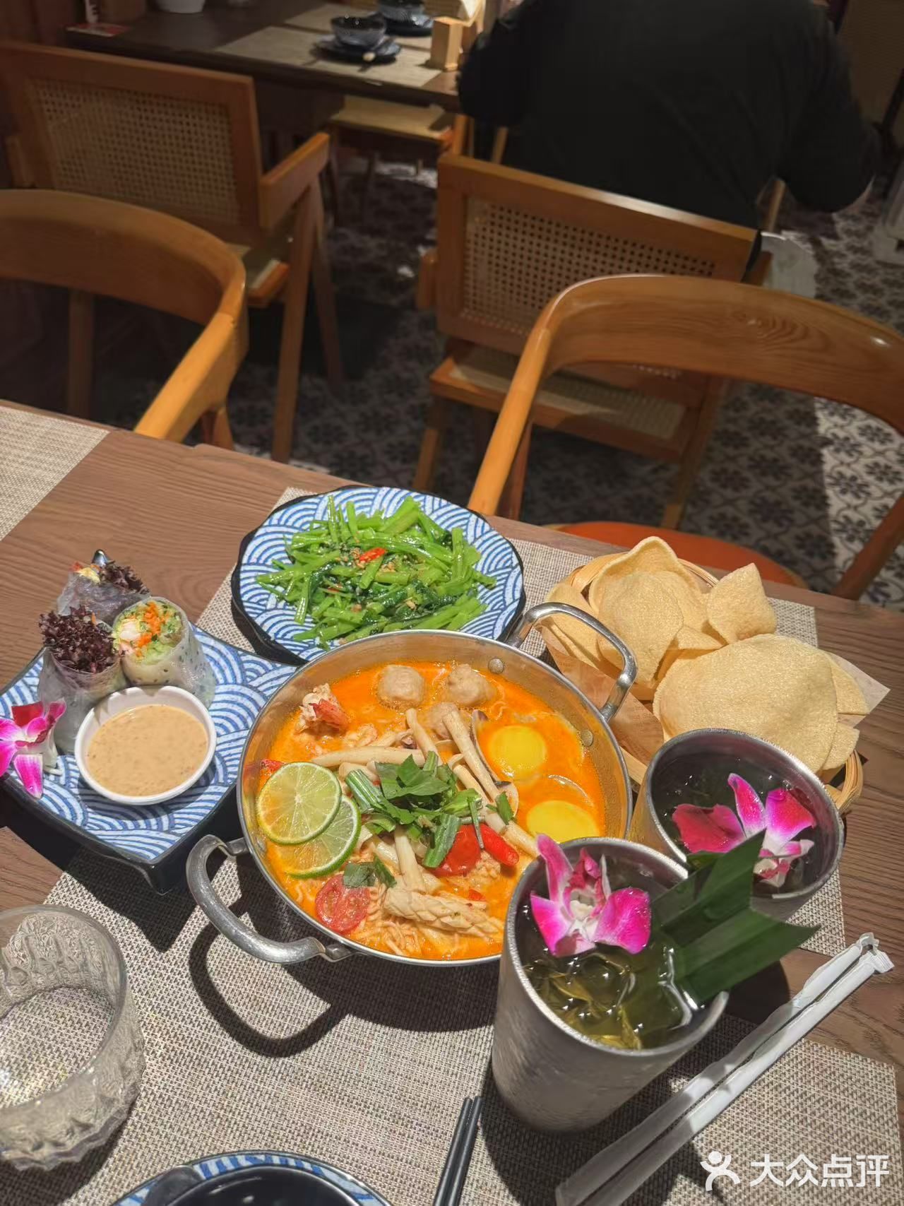 最近我挖到一家超绝大满足的南洋记东南亚餐厅