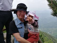 -罗田薄刀峰风景区