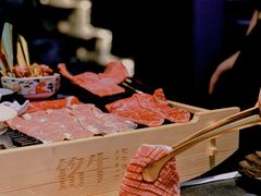 -铭牛烧肉·和牛海鲜自助(高新月牙湖店)