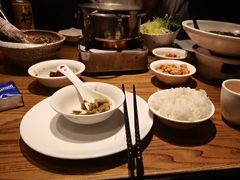 -爱碗亭·鲜炒湖南菜(壹城中心店)