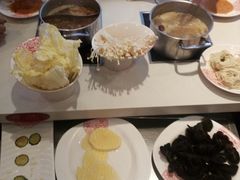 -密友回转自助火锅(世茂国际广场店)