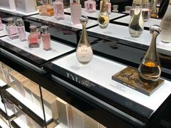 -日上免税店(三径路t3店)