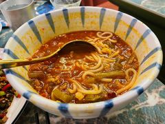 小锅米线-浩海火燒雲傣家菜(静安芮欧店)