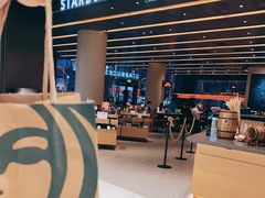 -星巴克臻选(上海合生汇1F店)