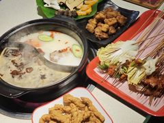 -钢管厂五区小郡肝串串香火锅(梅川路店)