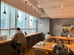 -蔚来中心(北京中关村店)