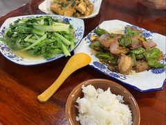 -苗湘食府(十年店)
