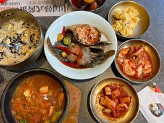 -草家酱蟹炭火烤肉店(珲春南路二店)