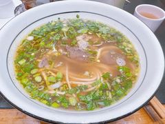 -杨记清芳牛肉拉面(宝龙广场店)