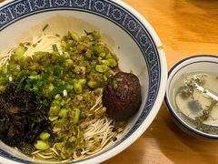 -沪西老弄堂面馆(定西路店)