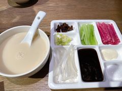 小大董鸭汤-小大董·烤鸭(凤凰汇店)