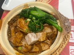 -华记煲仔华·煲仔饭(市桥易发店)