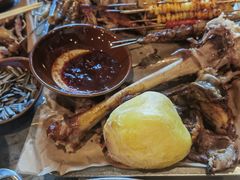 -破瓦寒窑·地摊烤羊排