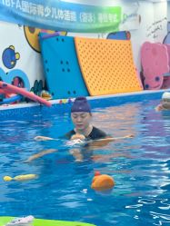 -熊小米专业儿童游泳馆