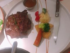 -阿妮叶李(光谷世界城店)