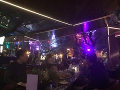 -爵士花园音乐酒吧餐厅