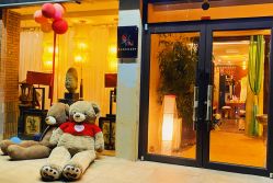 -威思丽高温瑜伽会馆