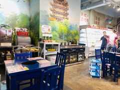 -马路边边串串香(苗栗路店)