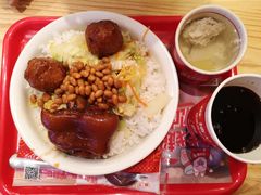 -猪戈戈超级猪脚饭(佳兆业店)