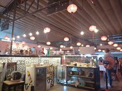 -Lanterns Vietnamese Restaurant