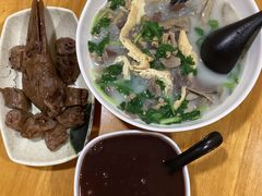 -鸭小妹鸭血粉丝(老门东店)